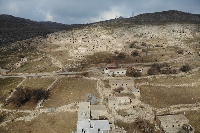 Mağara köyü